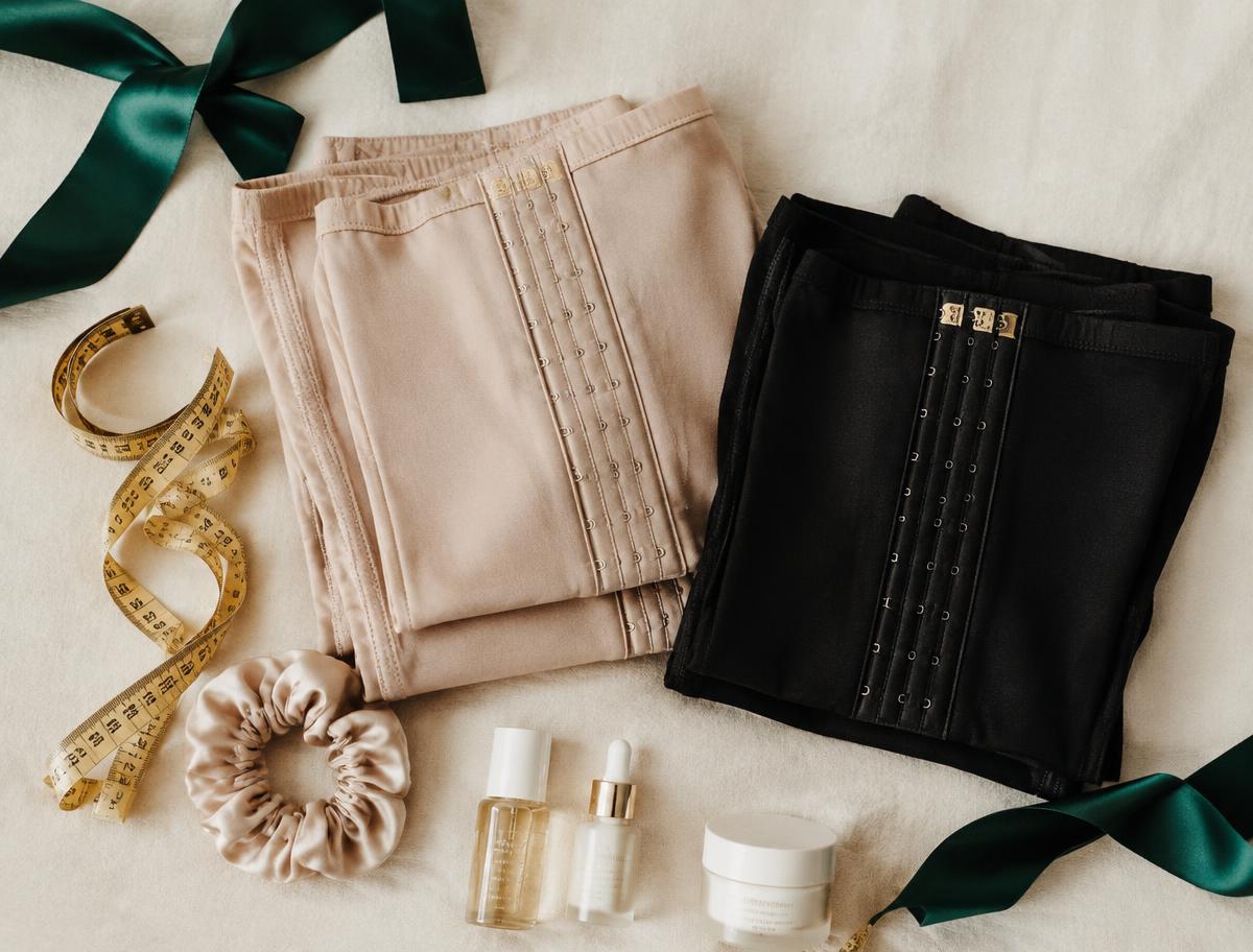 Curated faja recovery package