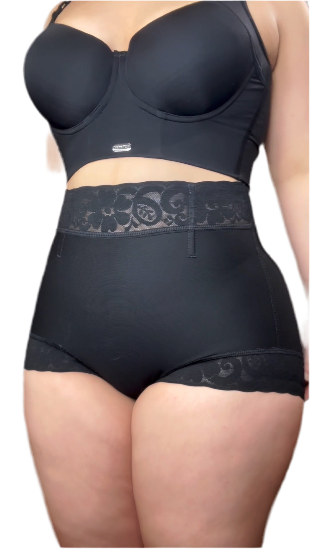 Accari Short Panty